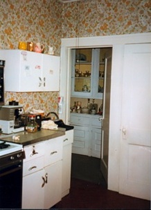Dutch Colonial Kitchen Renovation