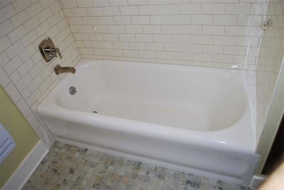 Before and After: 5 “No Renovation” Bathroom Makeovers