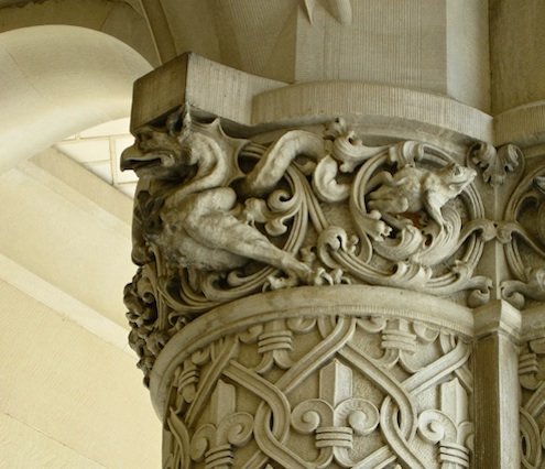 Biltmore-Estate-Detailed-Column