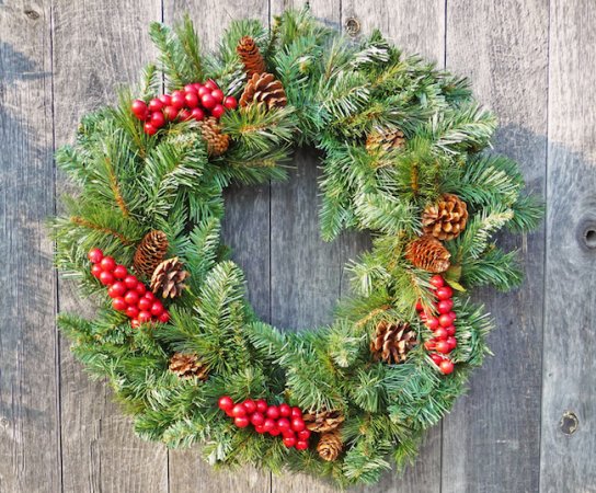 How to Make an Evergreen Wreath