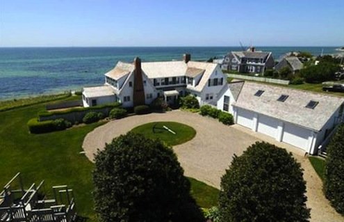 Taylor Swift Sells Her Cape Cod Abode