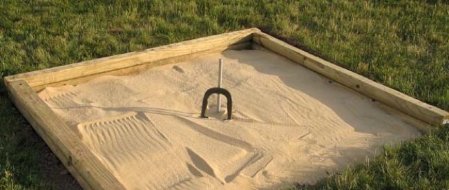 How to Make a Horseshoe Pit