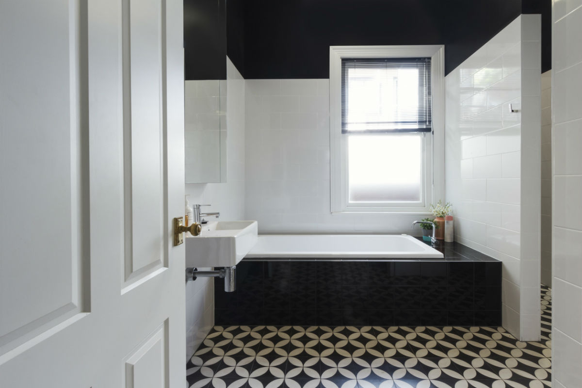 Every Homeowner's Best Bathroom Floor Tile Options