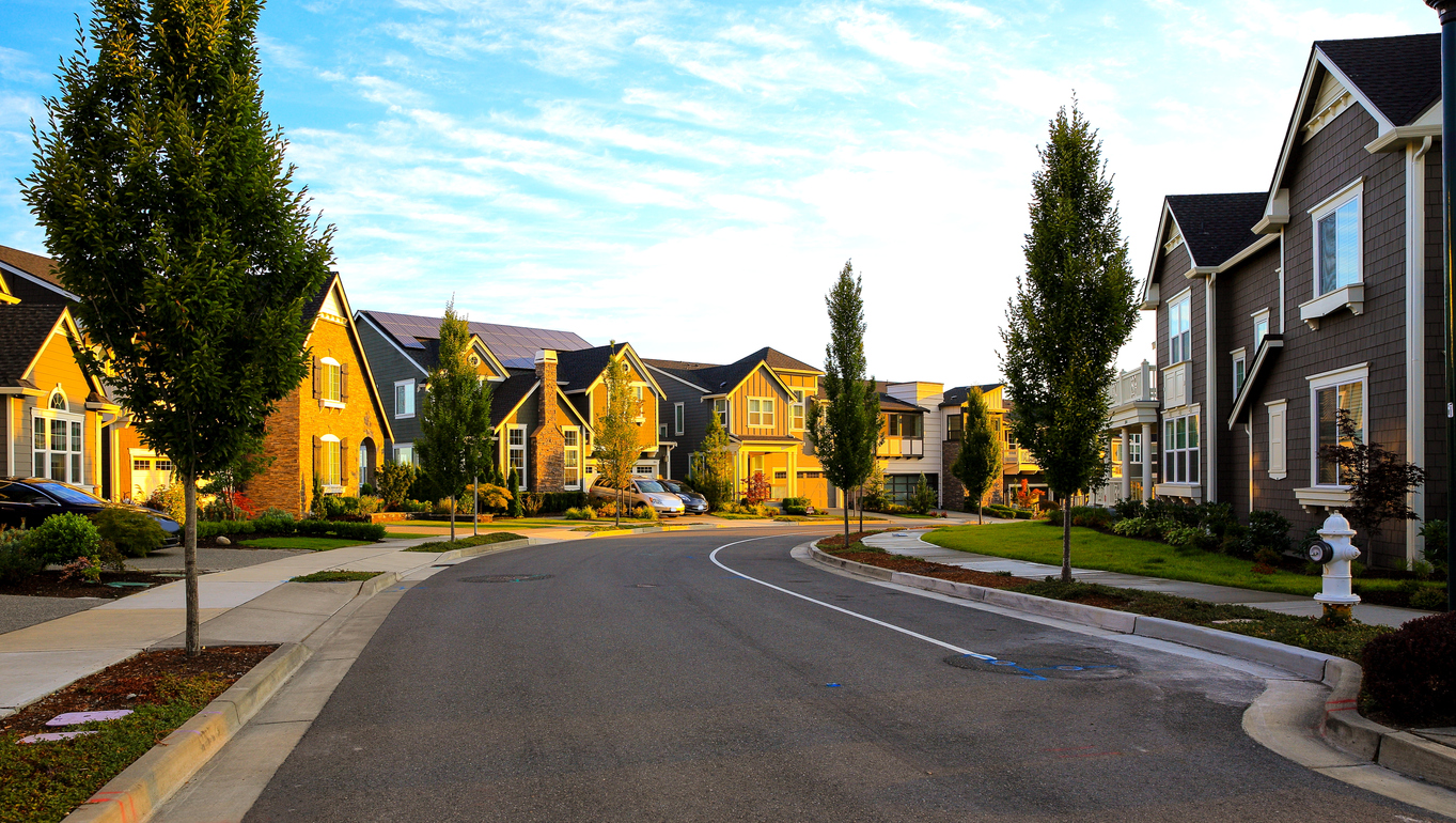 What to Look for When Buying a House: The Neighborhood