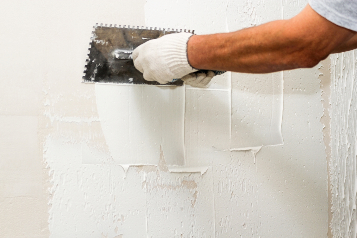 When Remodeling an Old House, What Should You Keep - plaster wall fix