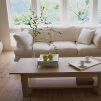 The Pros and Cons of Selling a Furnished Home