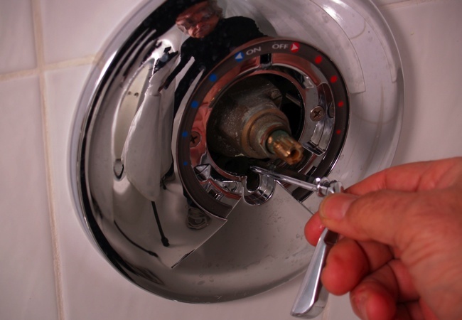 How to Install Shower Valve Trim - Diverter