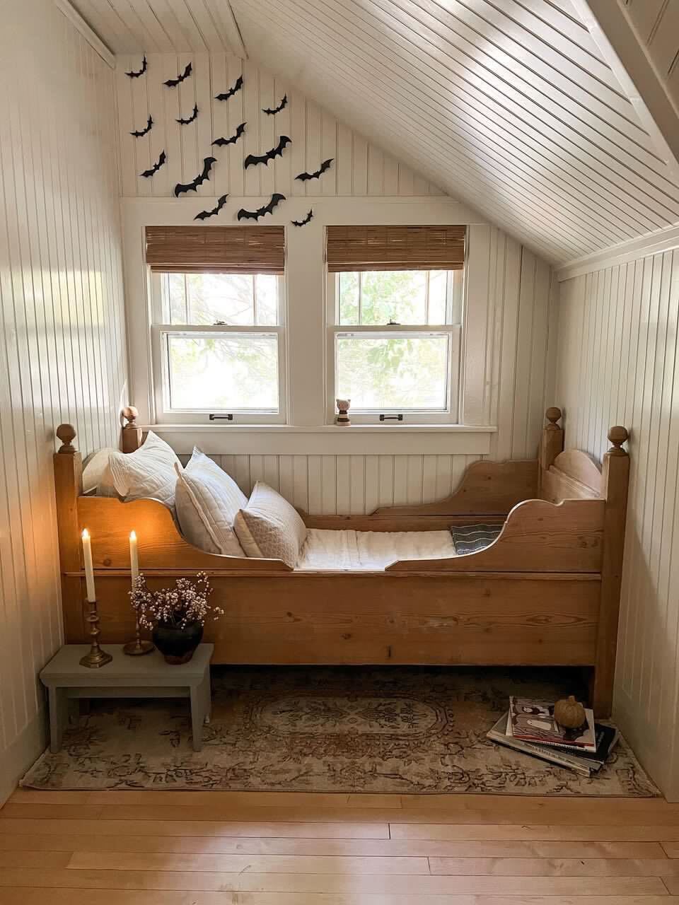 Bedboard bedroom