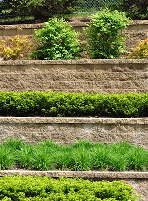 Building a Retaining Wall - Tiers
