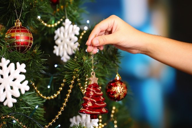 DIY Kids: Turn Your Christmas Tree into Its Own Ornaments