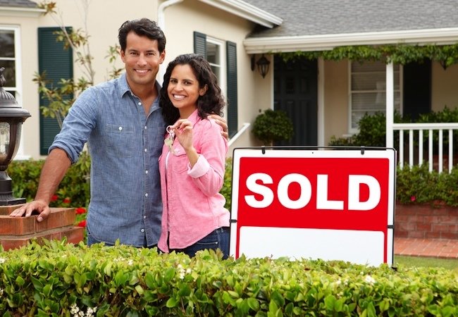 Don’t Do These 9 Things if You Want to Buy a House This Year