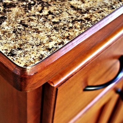 How To: Laminate Kitchen Countertops