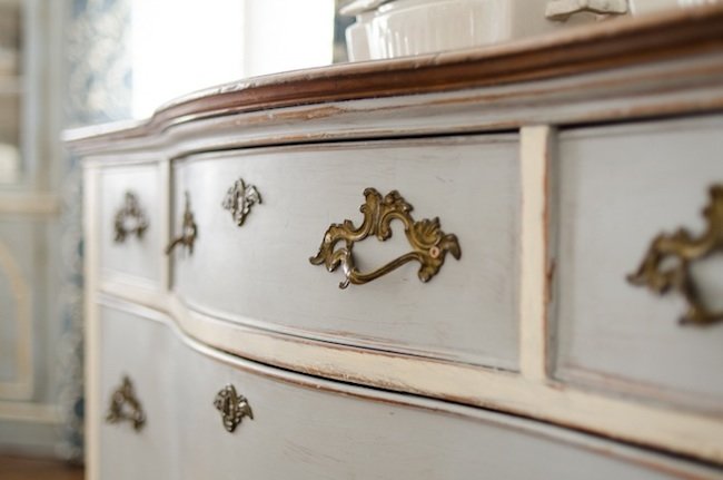 Antiquing vs. Distressing: 8 Tips on Creating the Look and Patina of a Genuine Antique
