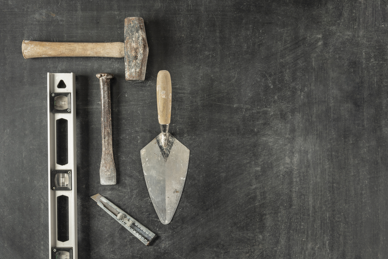Basic utensils for repairing walls and floors