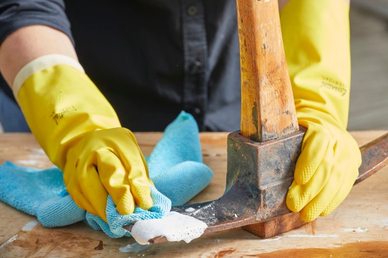 How to Remove Rust From Metal: 8 Effective Methods