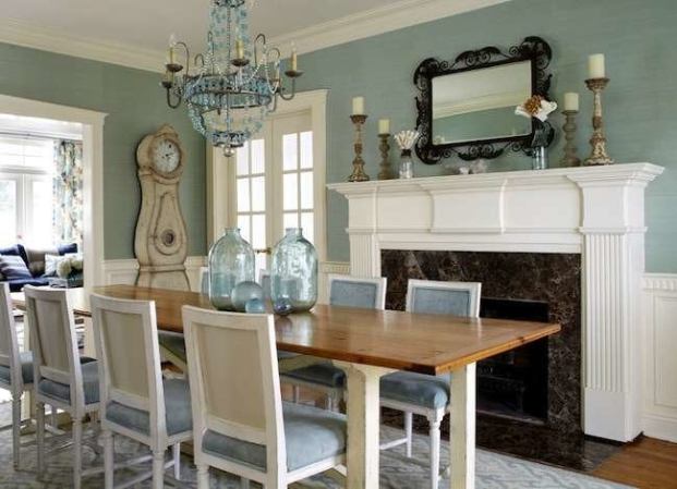 Set the Tone: 8 Colors for an Inviting Dining Room