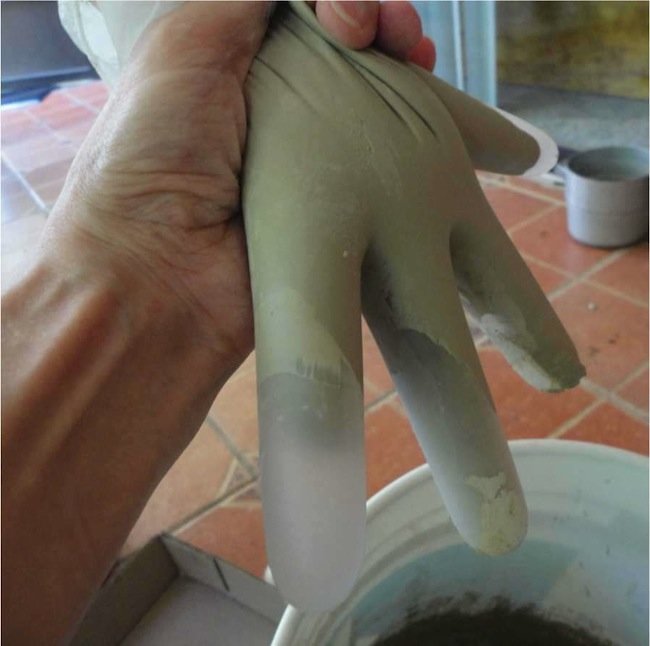 Filling Glove for DIY Concrete Hand Planters