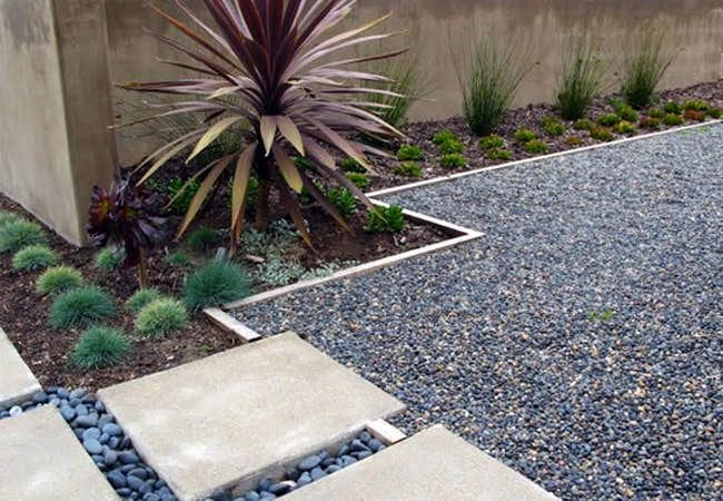 Pass on Grass: 7 Reasons to Landscape with Gravel