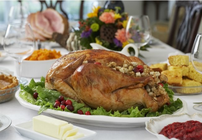 Set the Thanksgiving Table with 20 Budget Buys