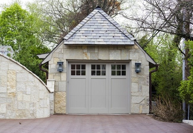 3 Fixes for a Garage Door That Won’t Close