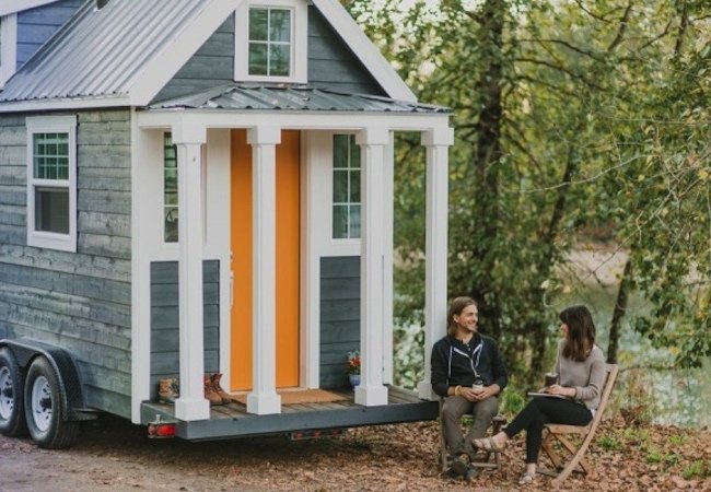 Meet the World's First Luxury Tiny House