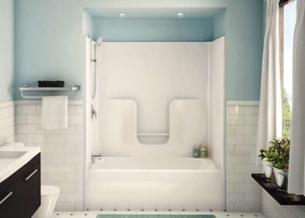 8 Tips for Remodeling a Tiny Bathroom