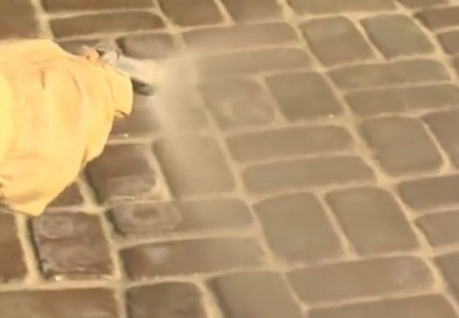 How to Build a Paver Patio - Misting