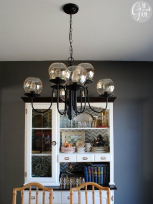 How to Sell on Craigslist - Chandelier Purchase