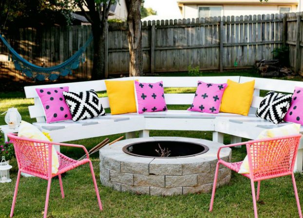 9 Creative Ways to Build a Backyard Hangout