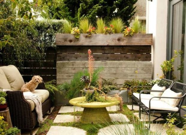 7 Ideas to Steal from Real People’s Tiny Backyards