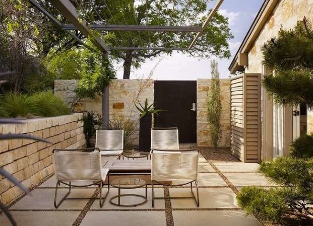 25 Ways to Upgrade Your Outdoor Living Space for Almost Nothing