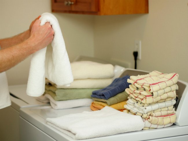 How to Dry Clothes Fast - Tips for Your Clothes Dryer