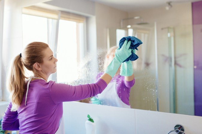 How to Clean a Mirror: 4 Tips for a Streak-Free Finish