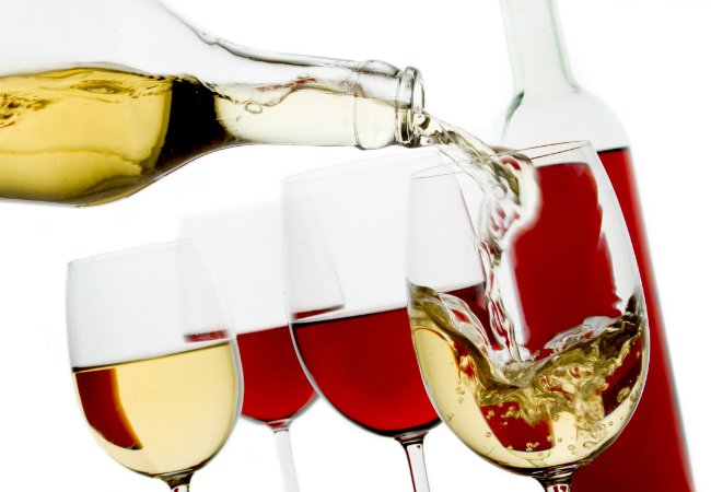 How to Remove Red Wine Stains - With White Wine