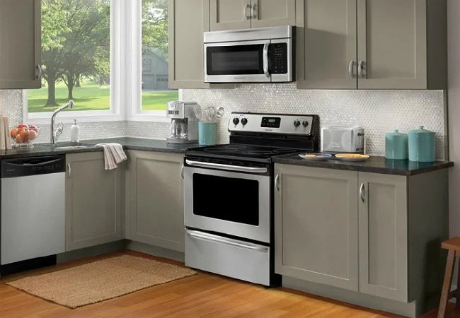 How to Clean a Glass Cooktop
