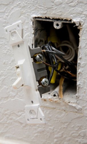 How to Replace a Light Switch - In Progress