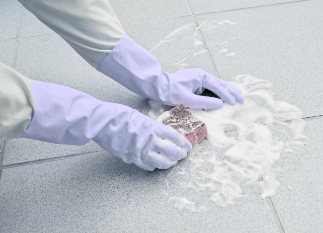 Homemade Grout Cleaner