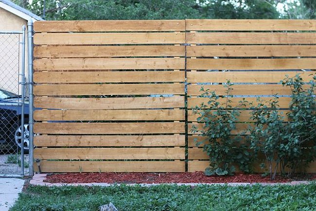 Genius! The Easy Way to Add Privacy to a Chain-Link Fence