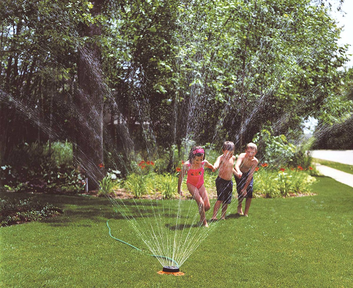 Best Lawn Sprinkler for Patterned Sprinkling: Dramm 9-Pattern Turret Sprinkler