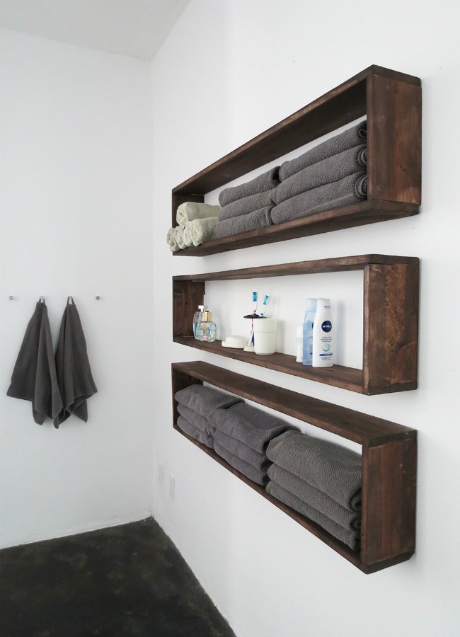 DIY Wall Shelves - Hanging Storage for an Organized Bathroom
