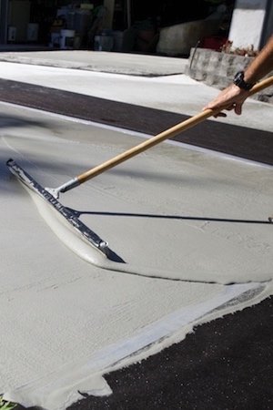 Spalling Concrete - Driveway Resurfacing