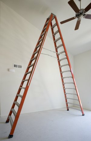 How to Balance a Ceiling Fan - With a Ladder