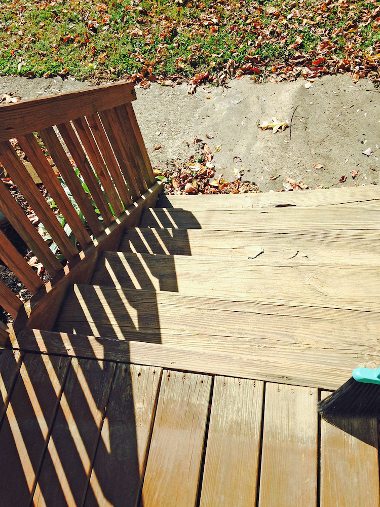 DIY deck cleaner stairs and railings