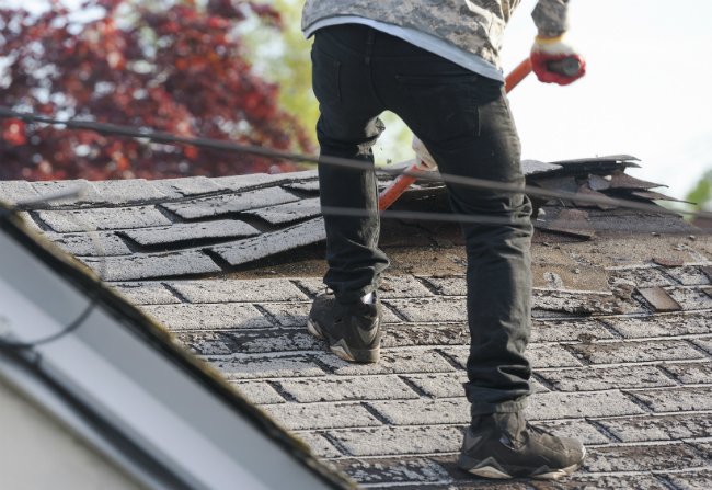 Bob Vila Radio: Replace Your Roof Without Getting Ripped Off