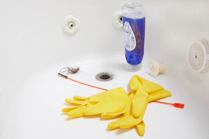 How to Clean a Bathtub in 7 Simple Steps