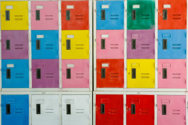 How to Paint Stainless Steel Lockers