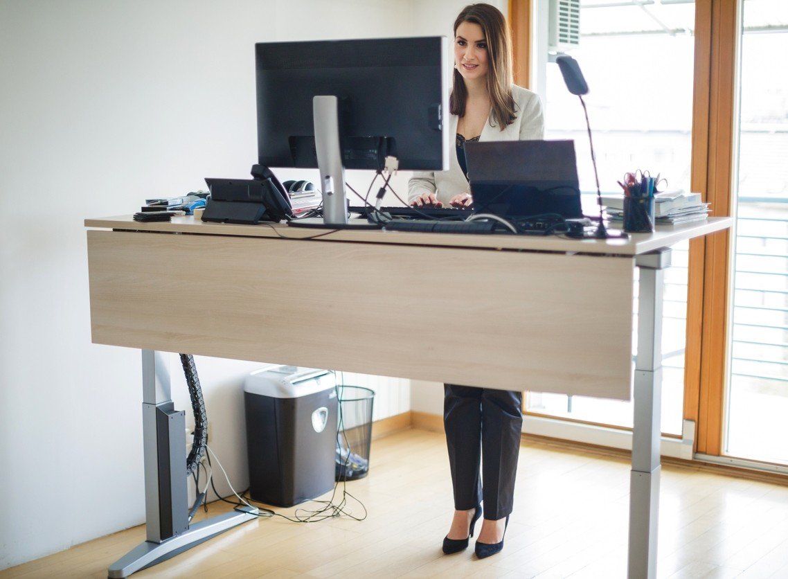 The Best Standing Desk for Offices and Home Offices