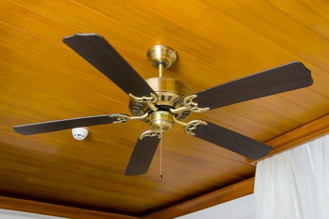 All You Need to Know About Ceiling Fan Direction