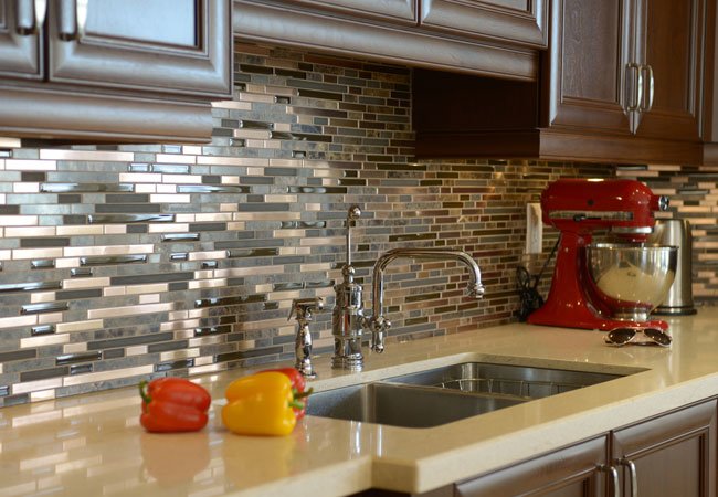 How to Cut Glass Tile