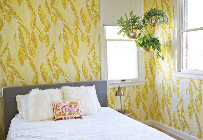 12 Photos That Prove Wallpaper Still Wows